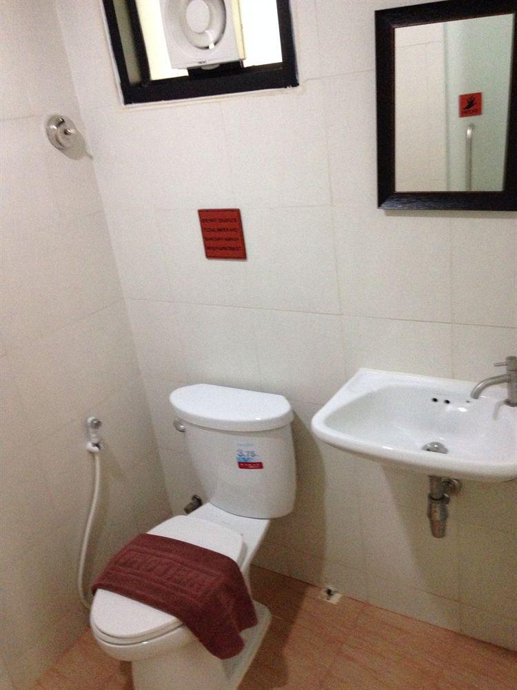 A And A Guesthouse Μπανγκόκ Εξωτερικό φωτογραφία