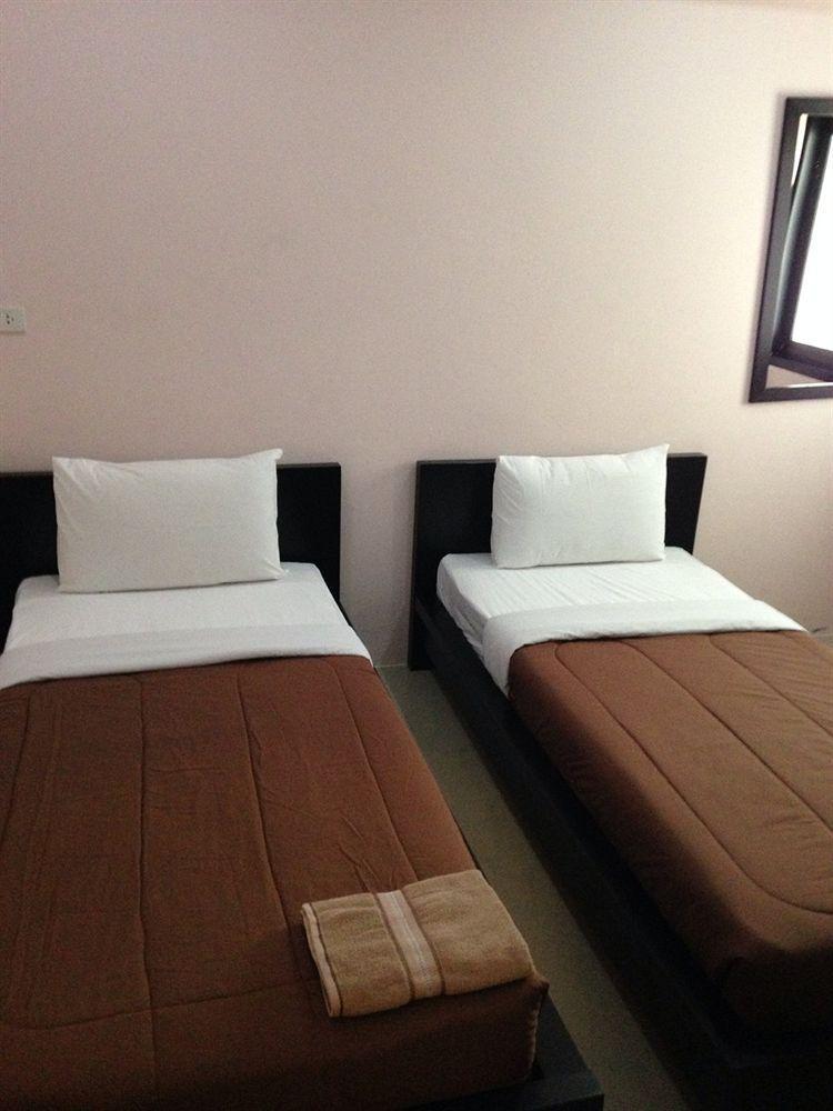 A And A Guesthouse Μπανγκόκ Εξωτερικό φωτογραφία