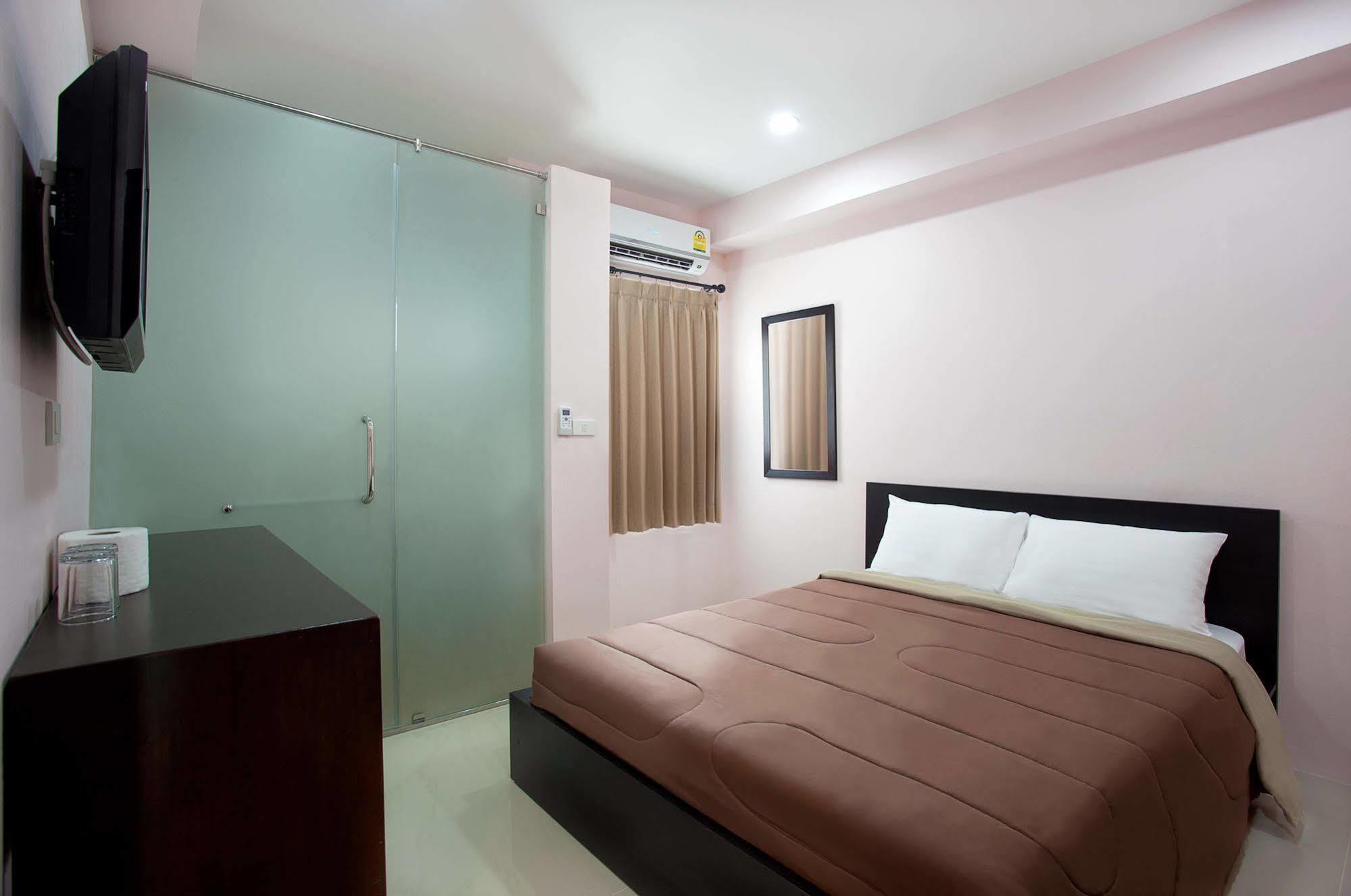A And A Guesthouse Μπανγκόκ Εξωτερικό φωτογραφία